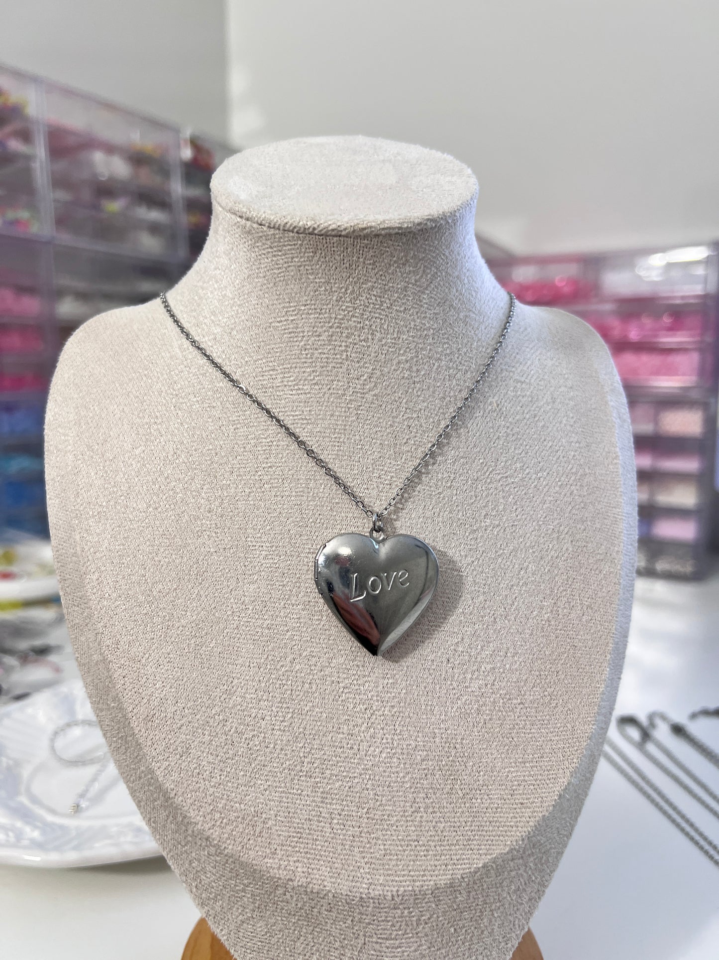 Locket Heart Pendent Necklace