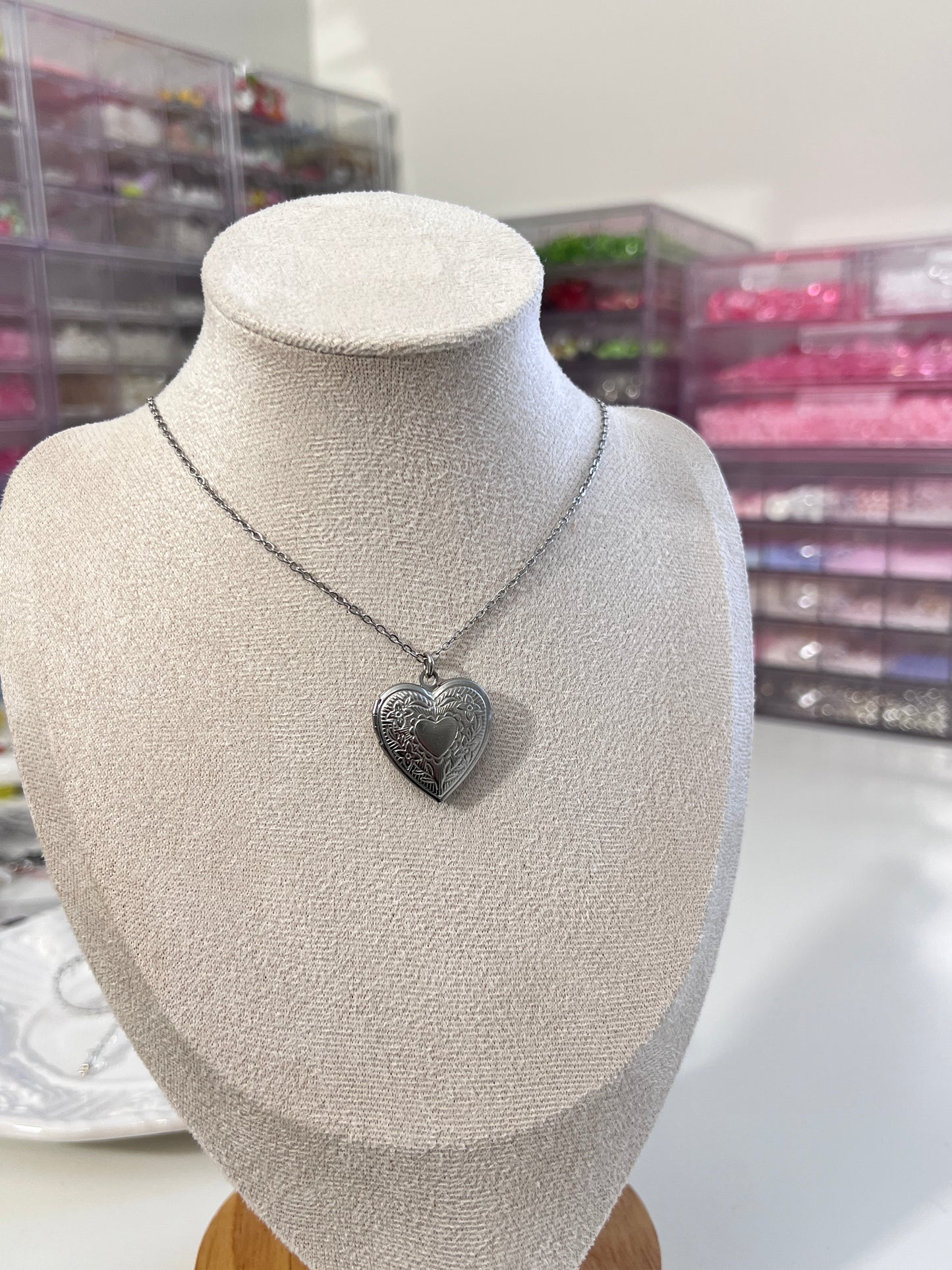 Locket Heart Pendent Necklace