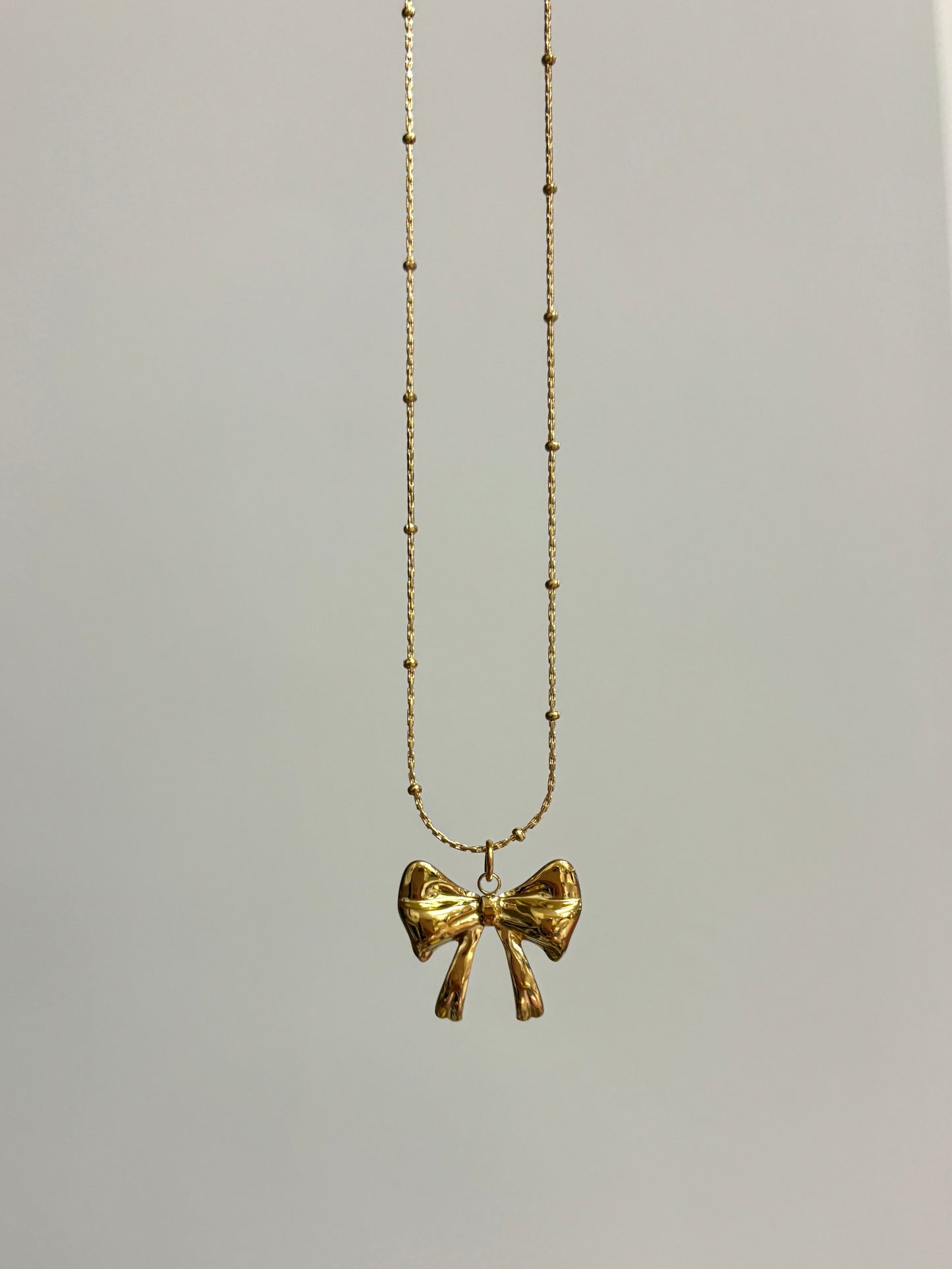 Dainty Bow Necklace