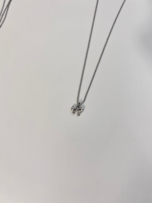 Mini Bow Tie Pendent Necklace