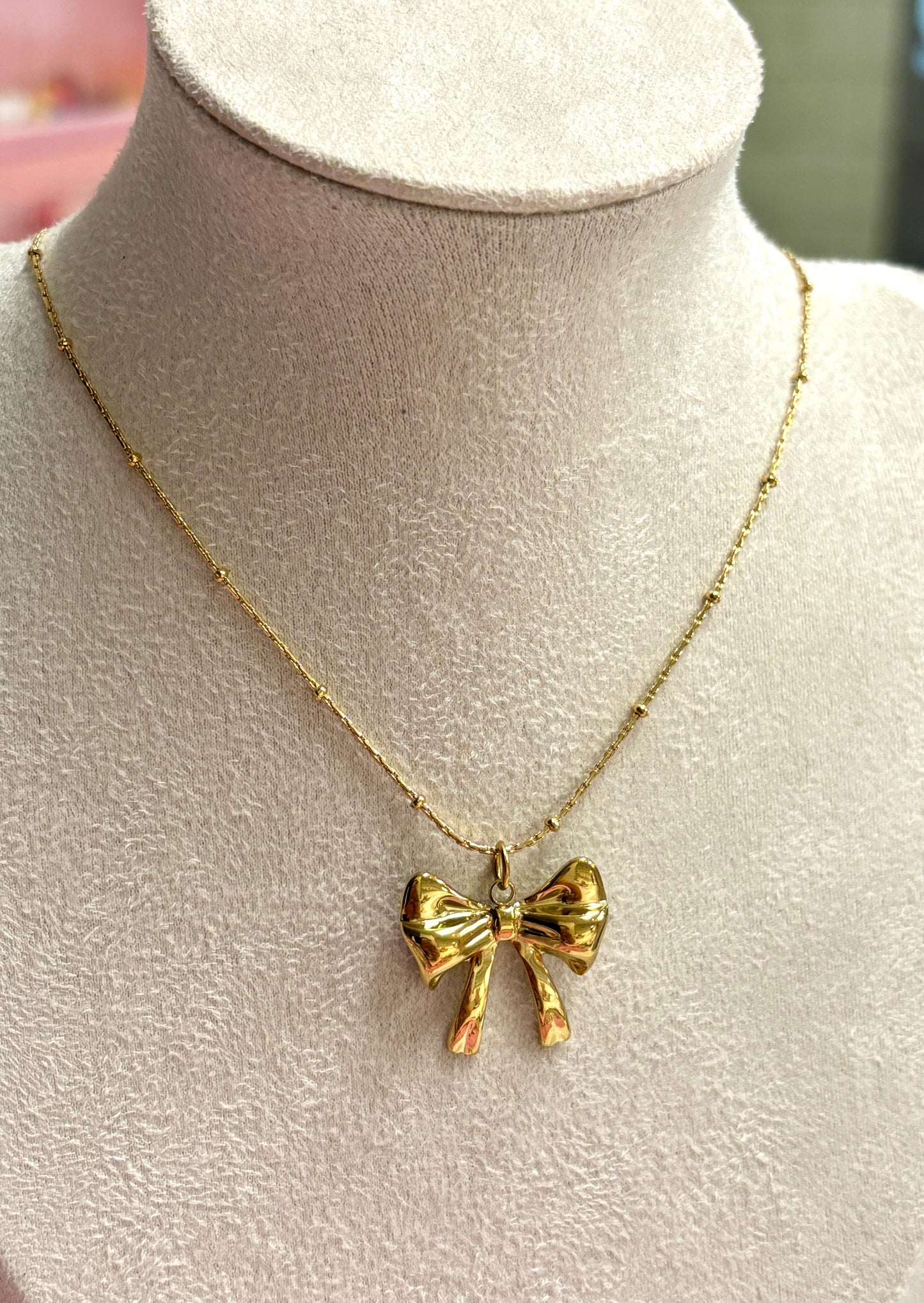 Dainty Bow Necklace